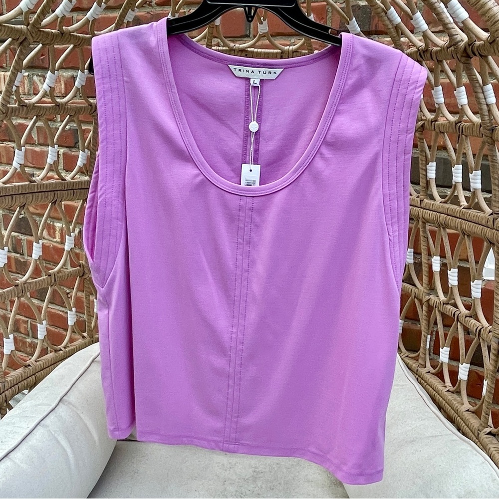 NWT💜💜Trina Turk 💜Los Angeles💜Chirpy Sleeveless Top💜💜